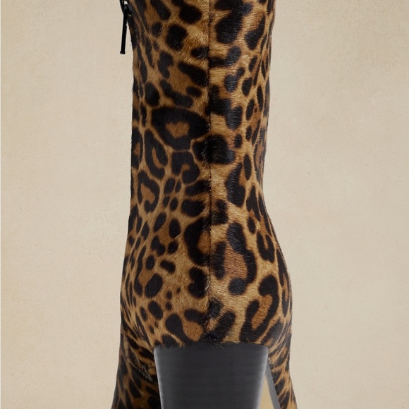 ⭐️❤️Banana Republic calf hair Leopard print Lucca leather ankle boots - Picture 3 of 6
